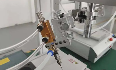 选用自动点胶机时需要特殊设定的流体